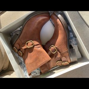 Lucky Brand LP Norton boots